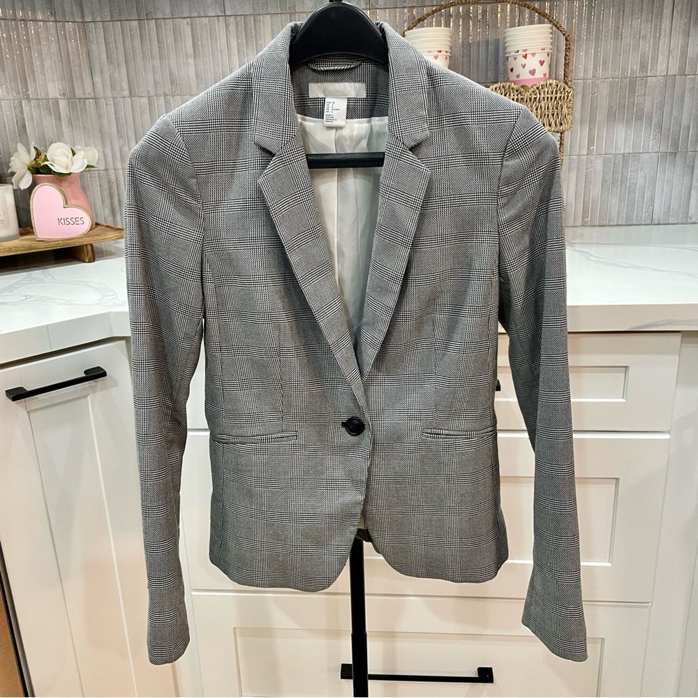 H&M Women’s Gray Houndstooth Plaid‎ Blazer Size 6